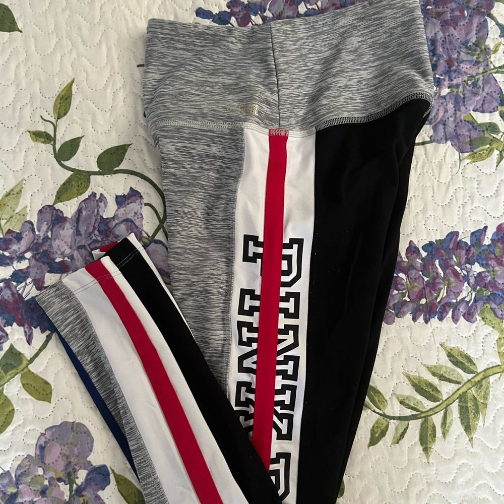 PINK leggings